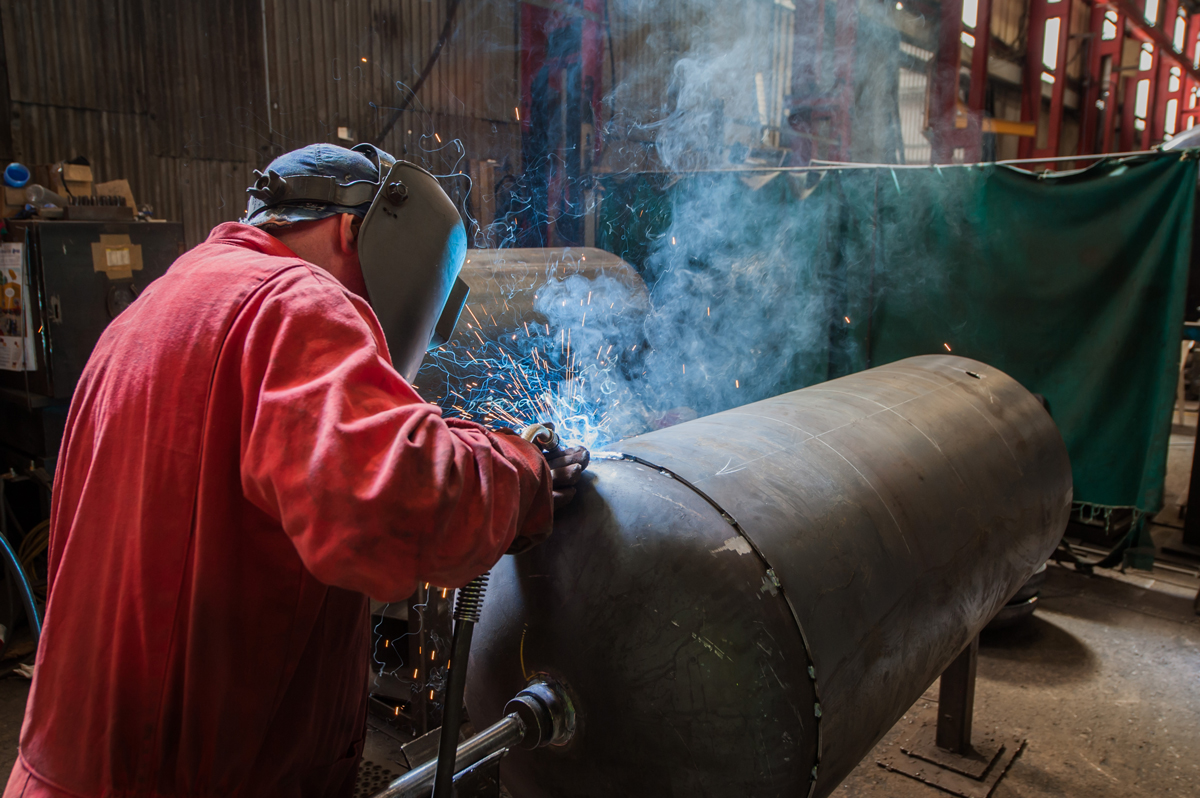 bespoke pressure vessels and steel fabrication manufacturers