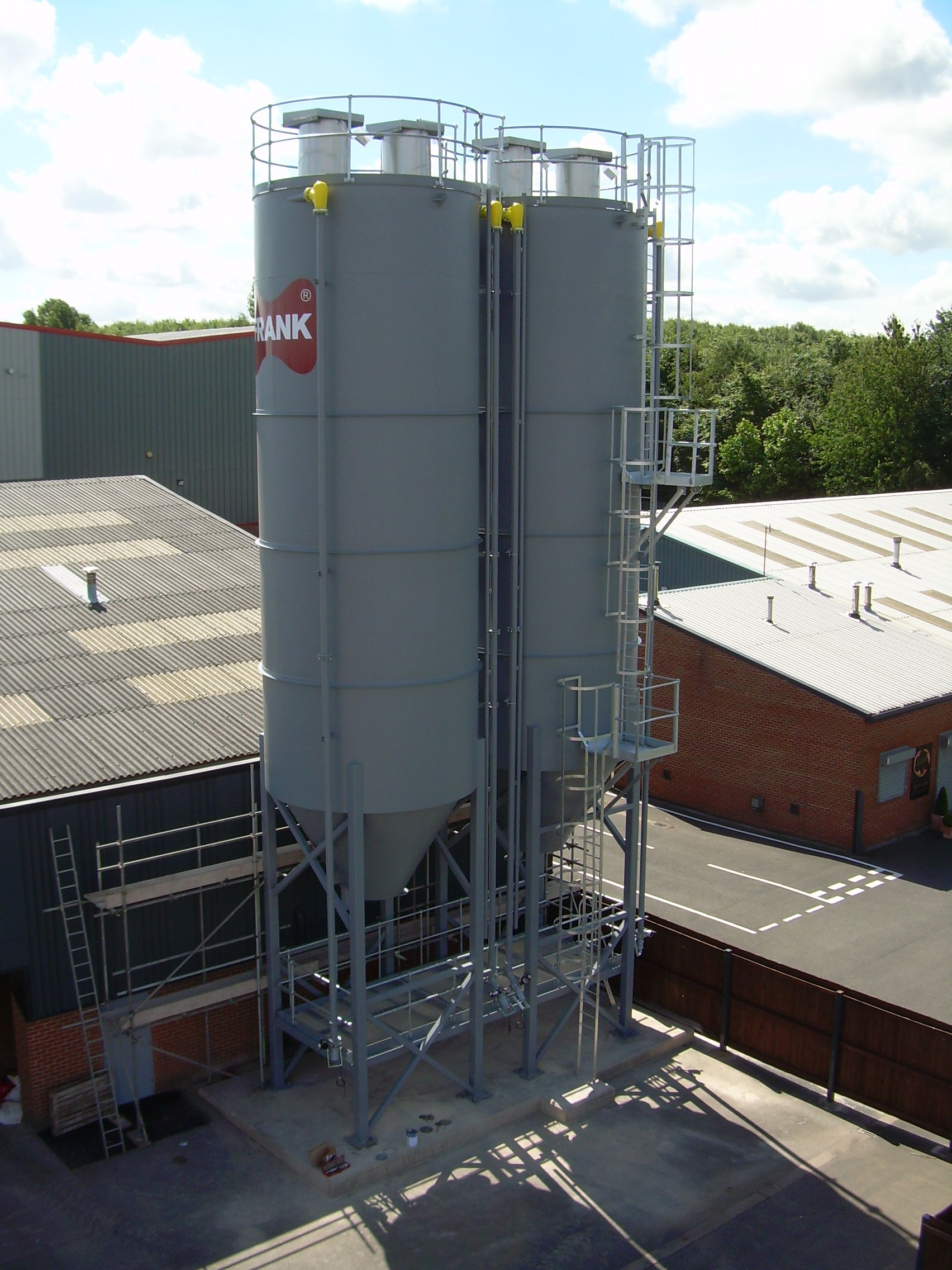 cladded vertical silo